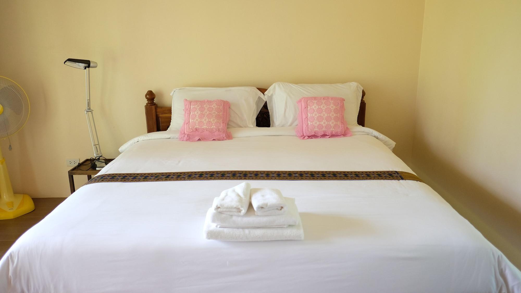 Khao Lak Golden Coconut Hotel Ngoại thất bức ảnh