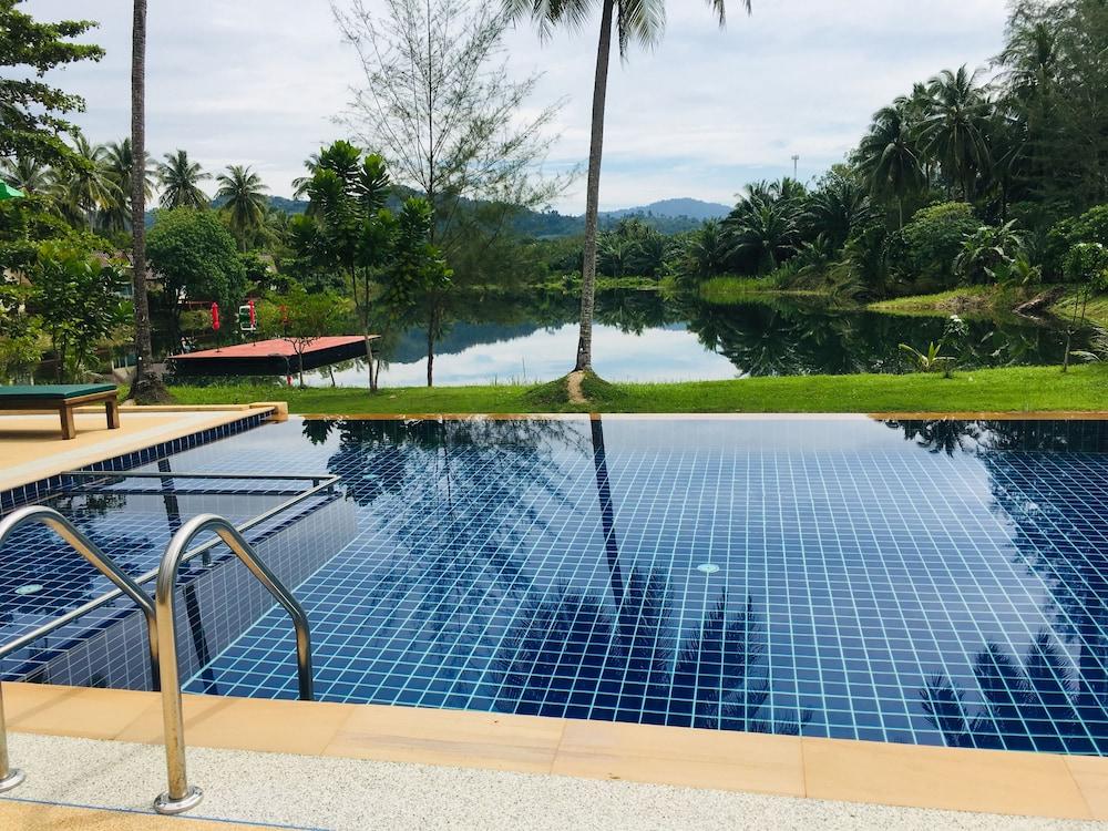 Khao Lak Golden Coconut Hotel Ngoại thất bức ảnh